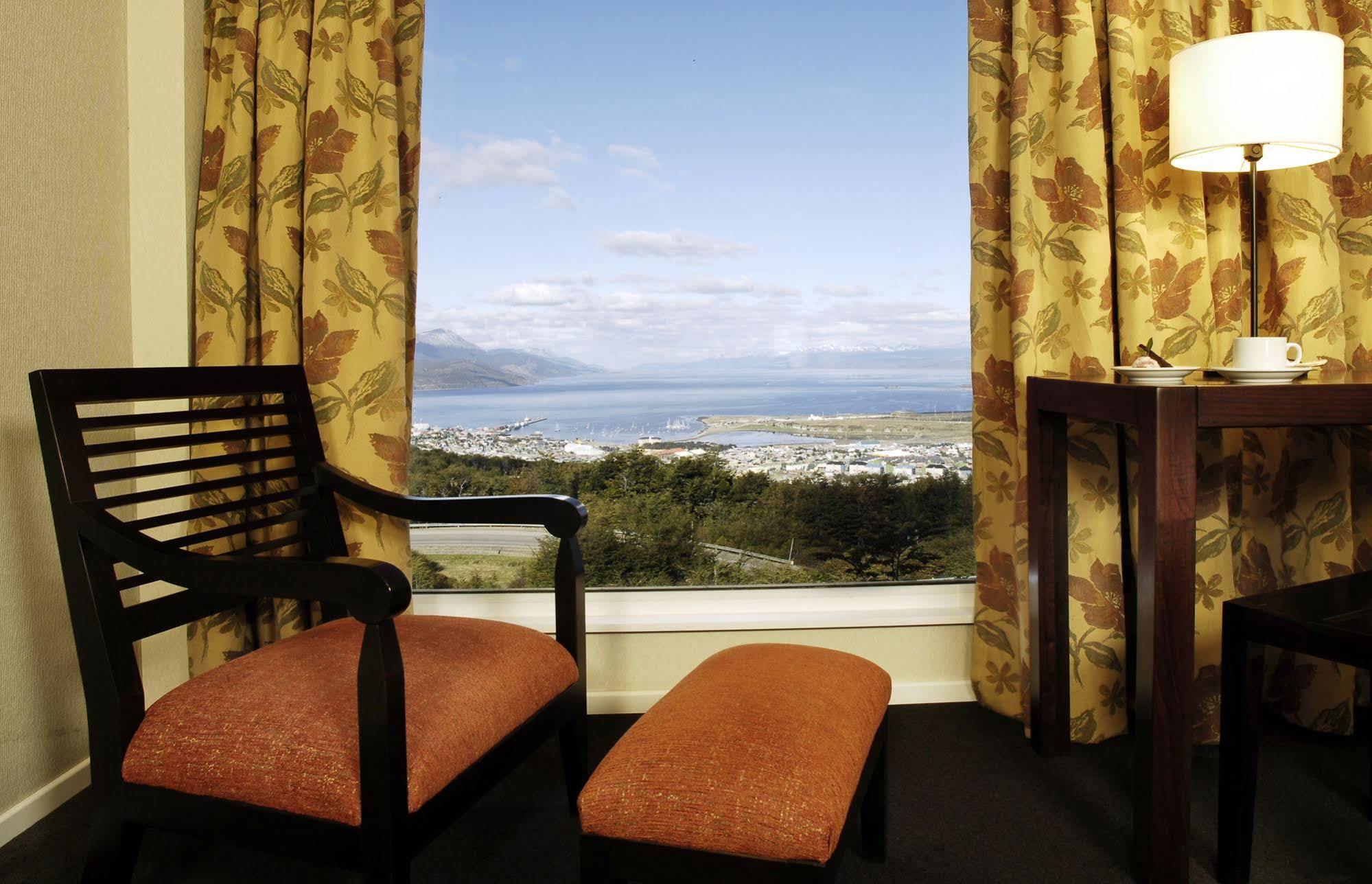Los Acebos Ushuaia Hotel Esterno foto