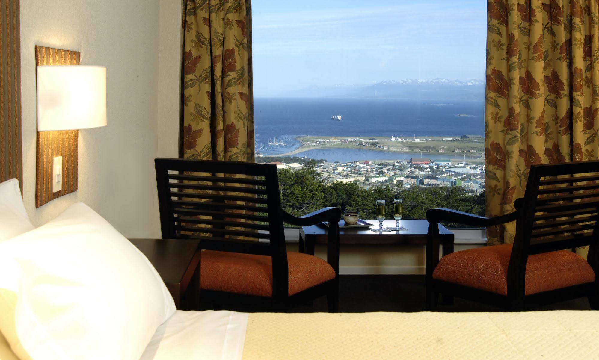 Los Acebos Ushuaia Hotel Esterno foto